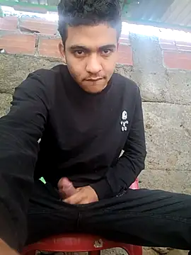 Snapshot of NikoHot_anatole chatting on 02-22-26, 01:31 NikoHot anatole online show from 02-22-26, 01:31