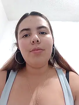 Snapshot of lyss_muller chatting on 02-25-26, 07:45 lyss muller online show from 02-25-26, 07:45