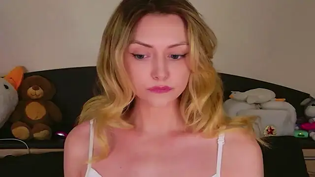 Leecey online show from 02-23-26, 06:38