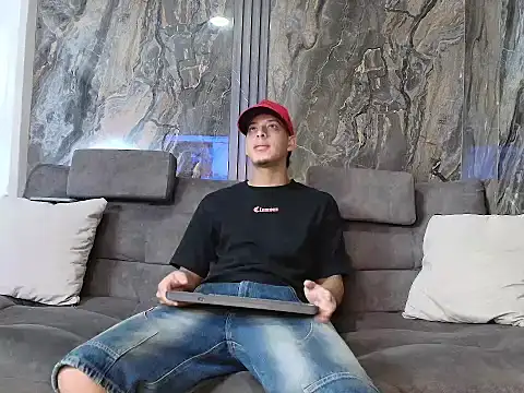 Noah Blackk online show from 02-20-26, 01:11