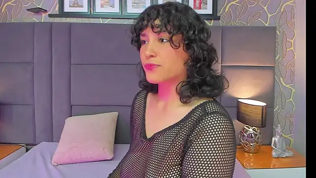 Snapshot of lia_savage chatting on 02-25-26, 11:53 lia savage online show from 02-25-26, 11:53