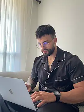 Jeremy Harden online show from 03-01-26, 03:47