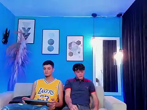 Snapshot of KingOfHeavens_2 chatting on 02-05-26, 01:10 KingOfHeavens 2 online show from 02-05-26, 01:10