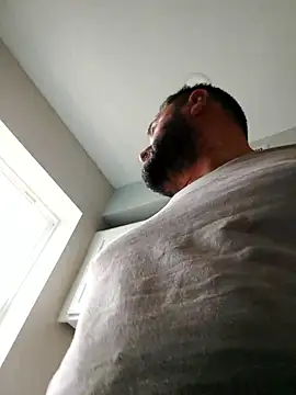 Snapshot of yolanda339 chatting on 03-02-26, 04:58 yolanda339 online show from 03-02-26, 04:58