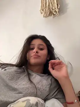 Snapshot of madison90 chatting on 02-22-26, 06:06 madison90 online show from 02-22-26, 06:06