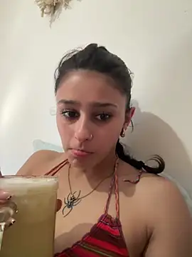 Snapshot of madison90 chatting on 02-24-26, 07:45 madison90 online show from 02-24-26, 07:45