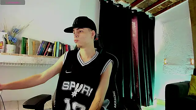 juan posada online show from 02-17-26, 05:52