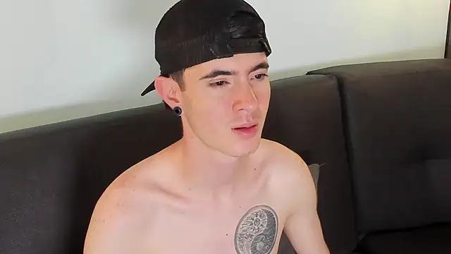 Lio      online show from 02-20-26, 05:15