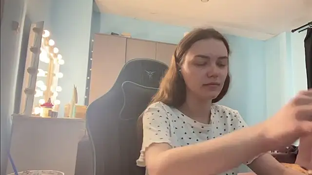 AndreeMerryman online show from 03-09-26, 08:18