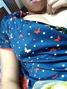 Snapshot of deshibhbi chatting on 02-08-26, 03:26 deshibhbi online show from 02-08-26, 03:26