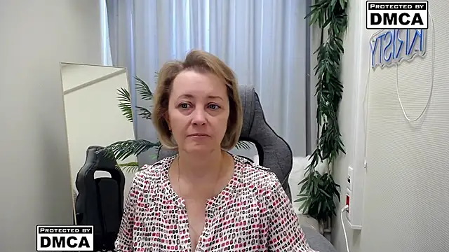 Snapshot of MONA_W chatting on 02-22-26, 06:35 MONA W online show from 02-22-26, 06:35