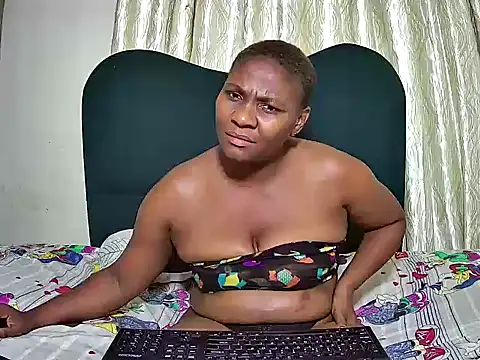 Exotic FreakyQueen online show from 01-31-26, 07:11