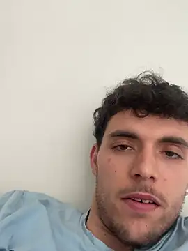 Snapshot of manu156789 chatting on 02-07-26, 02:10 manu156789 online show from 02-07-26, 02:10