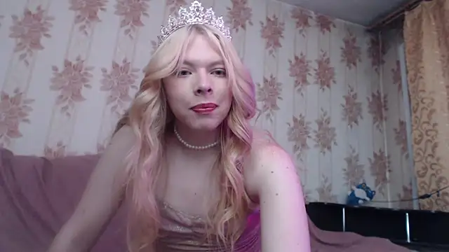 Snapshot of Cutie_Bambi chatting on 02-04-26, 11:16 Cutie Bambi online show from 02-04-26, 11:16