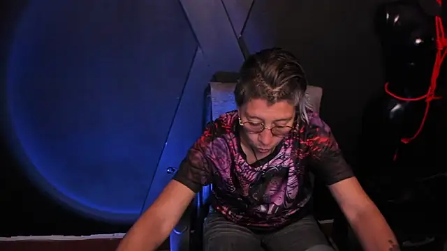 Snapshot of Kali_Panther chatting on 02-07-26, 01:04 Kali Panther online show from 02-07-26, 01:04