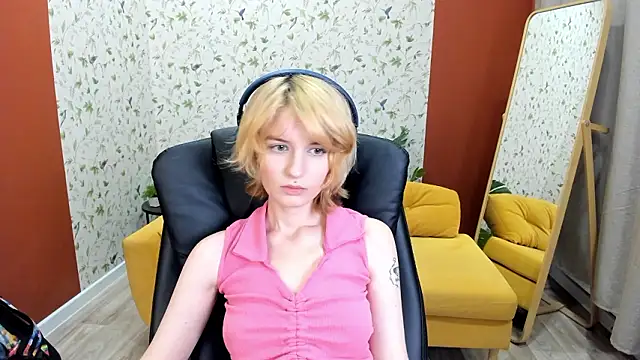 Akimo  online show from 02-26-26, 01:21