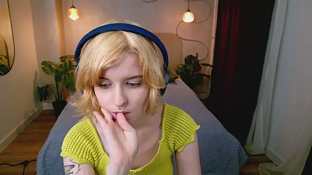 Akimo  online show from 02-28-26, 02:51