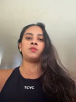 Snapshot of LunaHeat chatting on 02-28-26, 03:13 LunaHeat online show from 02-28-26, 03:13