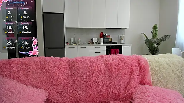 G0od girl online show from 03-04-26, 08:42