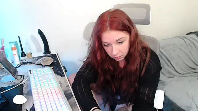 Snapshot of AustrianGirl99AtWork chatting on 02-20-26, 12:40 AustrianGirl99AtWork online show from 02-20-26, 12:40