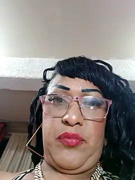 Snapshot of SabrinaColin chatting on 02-26-26, 03:49 SabrinaColin online show from 02-26-26, 03:49