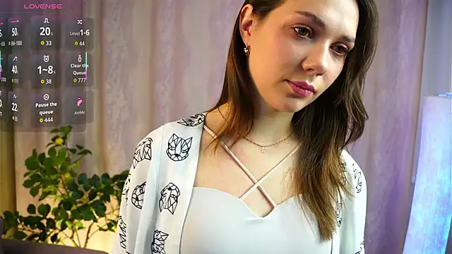 Snapshot of RoseliaLocatelli chatting on 02-14-26, 03:14 RoseliaLocatelli online show from 02-14-26, 03:14