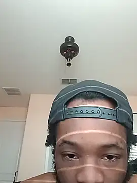 Snapshot of javon863 chatting on 02-21-26, 12:39 javon863 online show from 02-21-26, 12:39