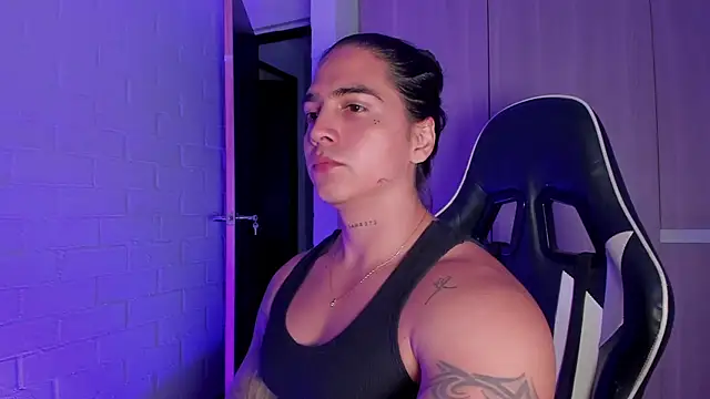 Snapshot of Cry_Duran chatting on 02-07-26, 09:18 Cry Duran online show from 02-07-26, 09:18