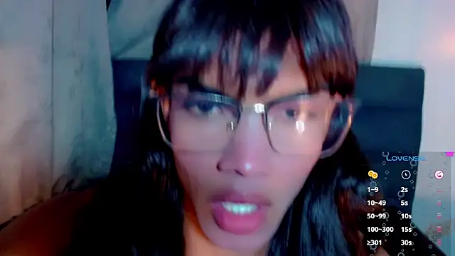 Snapshot of Karol_Vanessa__ chatting on 02-10-26, 03:21 Karol Vanessa online show from 02-10-26, 03:21