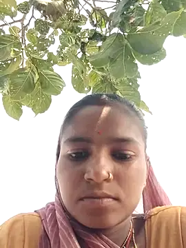 Snapshot of Gungun_thakur chatting on 02-21-26, 07:42 Gungun thakur online show from 02-21-26, 07:42