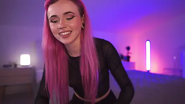 Sarah Pink online show from 03-16-25, 05:28