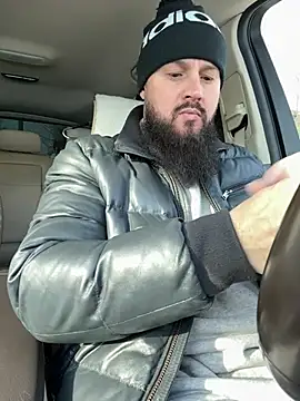 Snapshot of SportsManBi chatting on 02-02-26, 08:24 SportsManBi online show from 02-02-26, 08:24