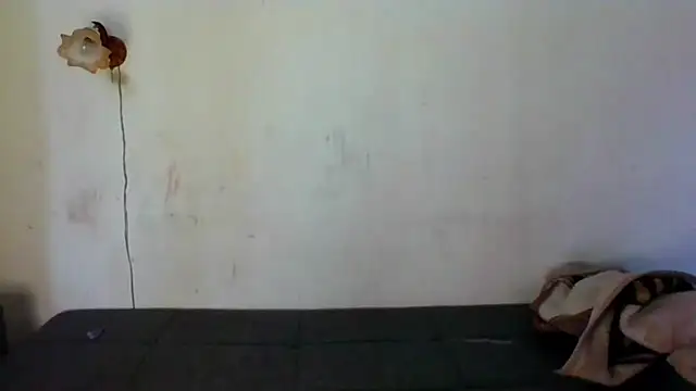 Snapshot of NickiKisinger chatting on 02-19-26, 07:04 NickiKisinger online show from 02-19-26, 07:04