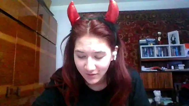 Snapshot of NickiKisinger chatting on 02-26-26, 05:17 NickiKisinger online show from 02-26-26, 05:17