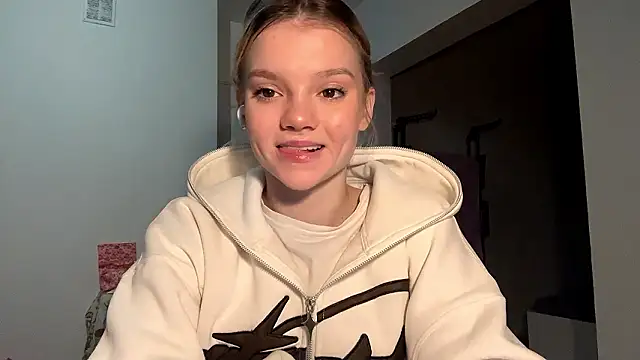 Tiffany Muse online show from 03-06-26, 03:03