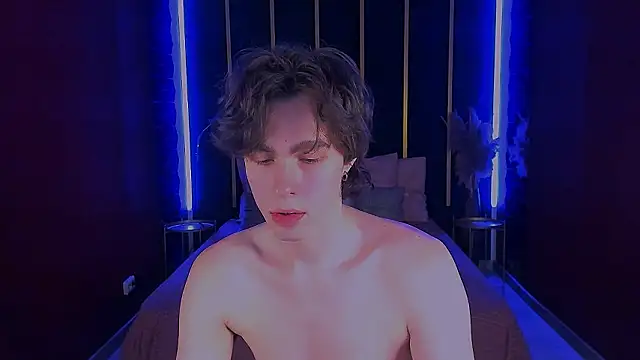 Snapshot of Keith_Erickson chatting on 02-10-26, 03:49 Keith Erickson online show from 02-10-26, 03:49