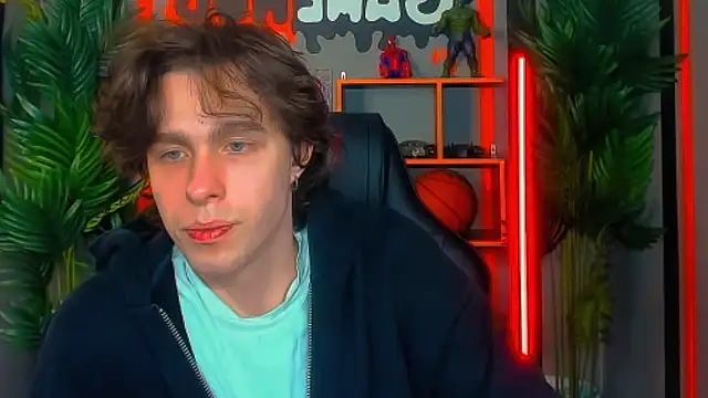 Snapshot of Keith_Erickson chatting on 02-17-26, 03:40 Keith Erickson online show from 02-17-26, 03:40