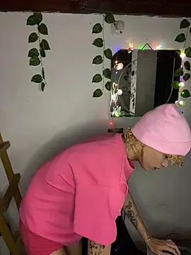 lucke collins22 online show from 02-18-26, 06:20