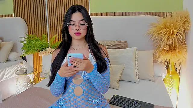 CristalMayson online show from 02-18-26, 10:50