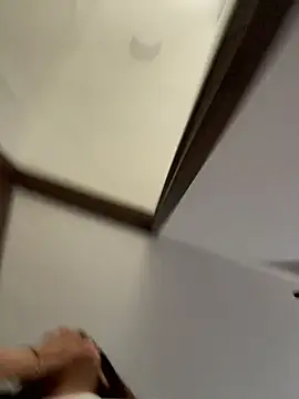 Snapshot of alison_parkerr26 chatting on 03-02-26, 05:20 alison parkerr26 online show from 03-02-26, 05:20