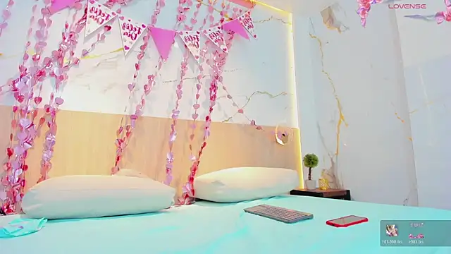 Snapshot of rebecca_ponce_ chatting on 02-16-26, 07:10 rebecca ponce online show from 02-16-26, 07:10