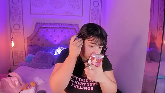 Snapshot of Honny_Blaice_ chatting on 02-07-26, 01:26 Honny Blaice online show from 02-07-26, 01:26