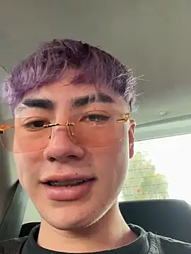 Snapshot of AlexanderCollman2 chatting on 02-05-26, 06:45 AlexanderCollman2 online show from 02-05-26, 06:45