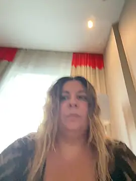 Snapshot of JasmineGlow7 chatting on 02-12-26, 01:06 JasmineGlow7 online show from 02-12-26, 01:06