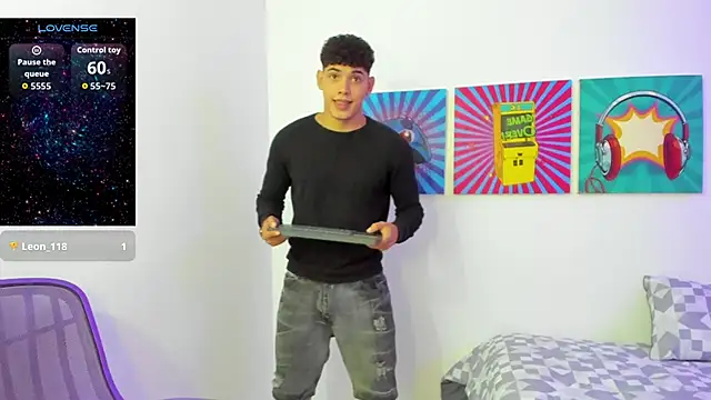 Snapshot of justin_payn14 chatting on 02-11-26, 07:08 justin payn14 online show from 02-11-26, 07:08