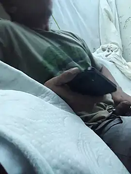 Snapshot of bigbooietx chatting on 02-12-26, 09:21 bigbooietx online show from 02-12-26, 09:21