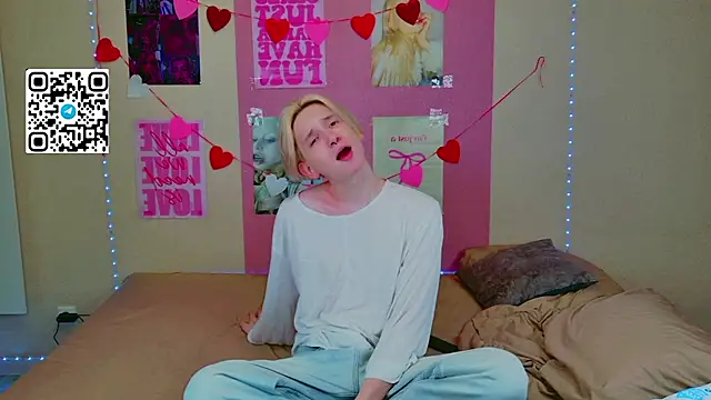 Snapshot of Ron_Vilss chatting on 02-21-26, 06:25 Ron Vilss online show from 02-21-26, 06:25