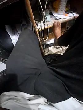 hot---boy1 online show from 02-23-26, 03:31