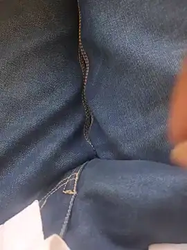 hot---boy1 online show from 03-19-26, 05:33