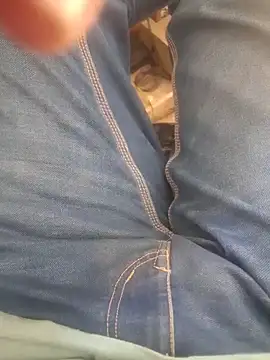 hot---boy1 online show from 03-31-26, 09:53